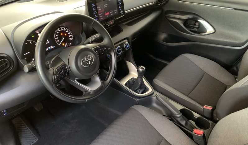 Toyota Yaris 1.5 VVT 5p. Lounge completo