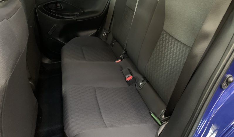 Toyota Yaris 1.5 VVT 5p. Lounge completo