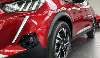 Peugeot 2008 GT S&S EAT8 155CV completo