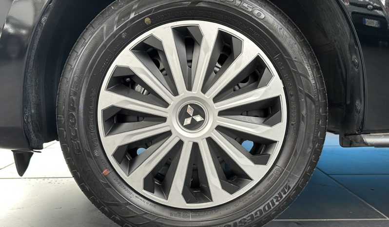 Mitsubishi Spacestar 1.2 Invite radio NEOPATENTATI completo
