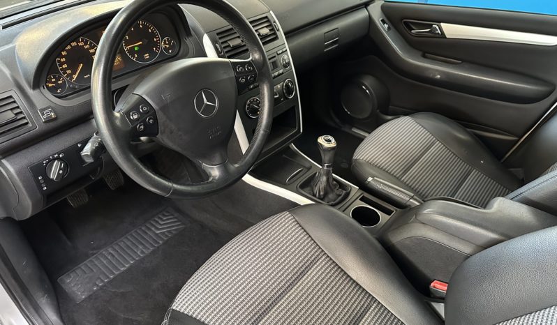 Mercedes-Benz A 150 Avantgarde GPL completo