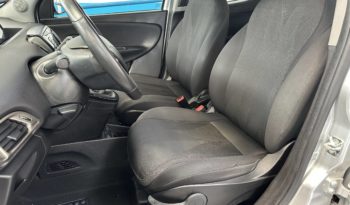 Lancia Ypsilon 1.2 Gold S&S 69CV NEOPATENTATI completo