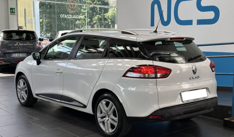Renault Clio Sporter 1.2 16v Duel2 75CV NEOPATENTATI completo
