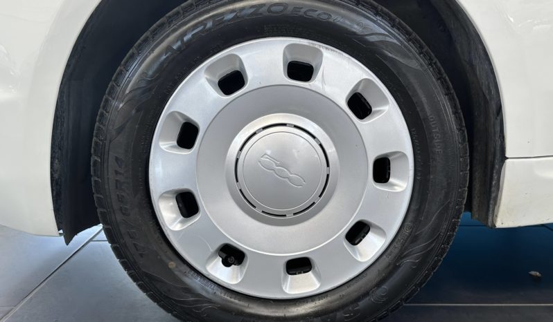 Fiat 500 1.0 hybrid Cult 70CV NEOPATENTATI completo