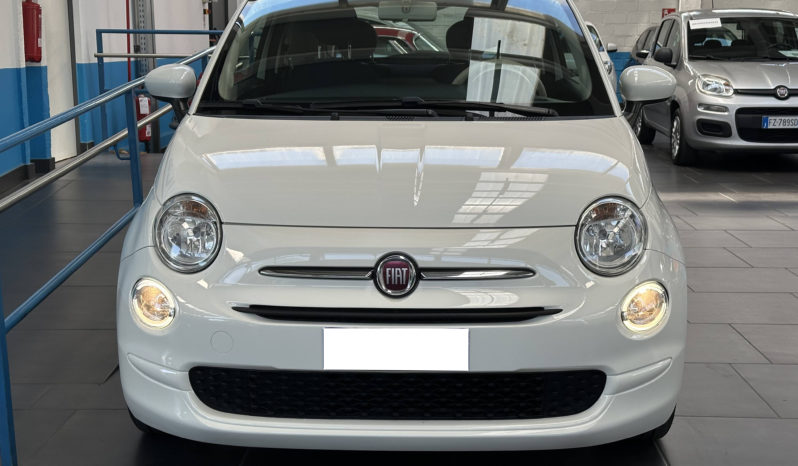 Fiat 500 1.0 hybrid Cult 70CV NEOPATENTATI completo