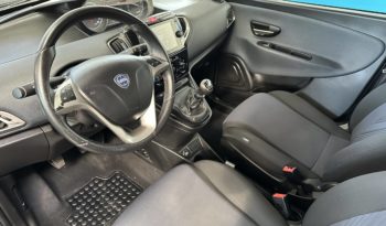 Lancia Ypsilon 1.0 hybrid Gold S&S NEOPATENTATI completo