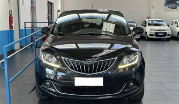Lancia Ypsilon 1.0 hybrid Gold S&S NEOPATENTATI completo