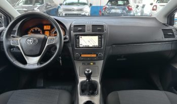 Toyota Avensis 2.0 d-4d Executive completo
