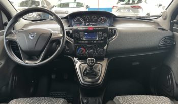 Lancia Ypsilon 1.0 hybrid Silver S&S NEOPATENTATI completo