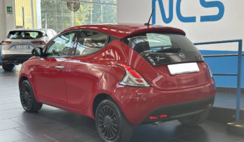 Lancia Ypsilon 1.0 hybrid Silver S&S NEOPATENTATI completo