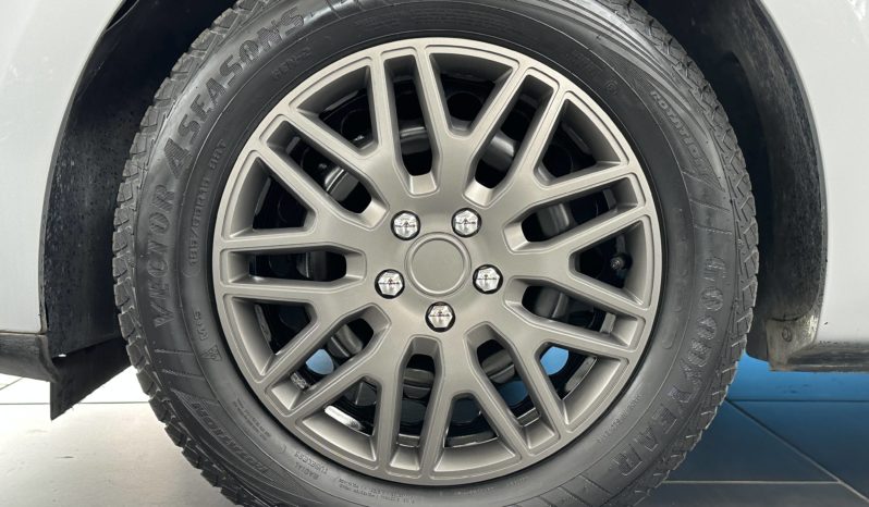 Renault Clio 0.9 tce Business 75CV NEOPATENTATI completo
