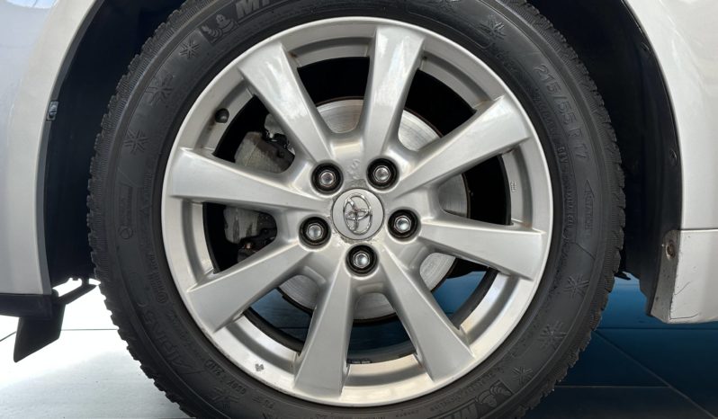 Toyota Avensis 2.0 d-4d Executive completo